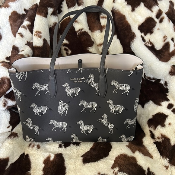Kate Spade Zebra Purse - Picture 1 of 12
